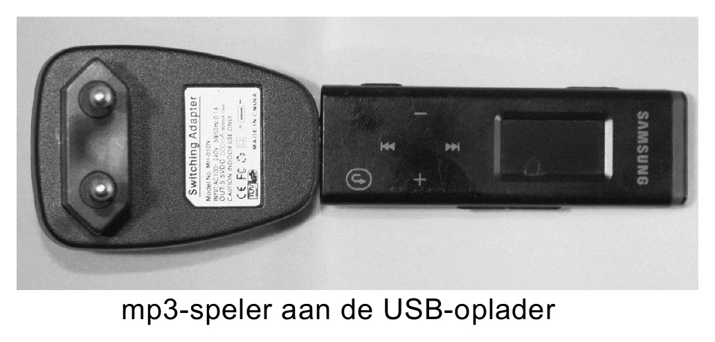 mp3-speler aan de USB-oplader